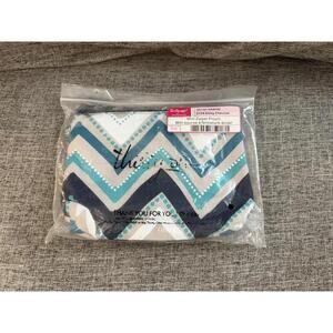 Thirty One Mini Zipper Pouch In Dotty Chevron New
